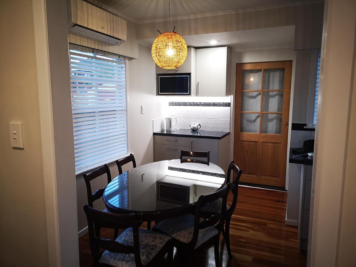 Cheerful 4 Bedroom Holiday Home Rotorua Kültér fotó